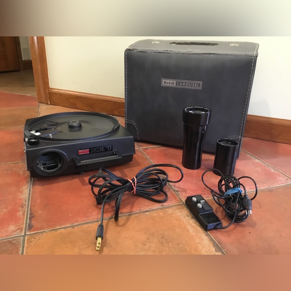 Kodak Carousel 750 Slide Projector